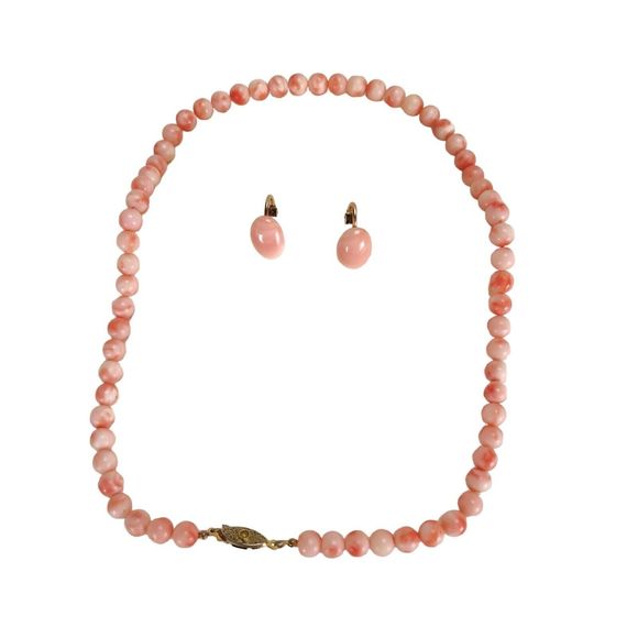 Vintage Angel Skin Coral Necklace 16in Earrings Beaded Strand Clip On Studs - Picture 9 of 16